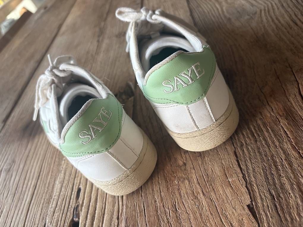 Scarpe da uomo: Sneaker Saye 37 – Usato da Ried b. Kerzers venduto da Yomue 2