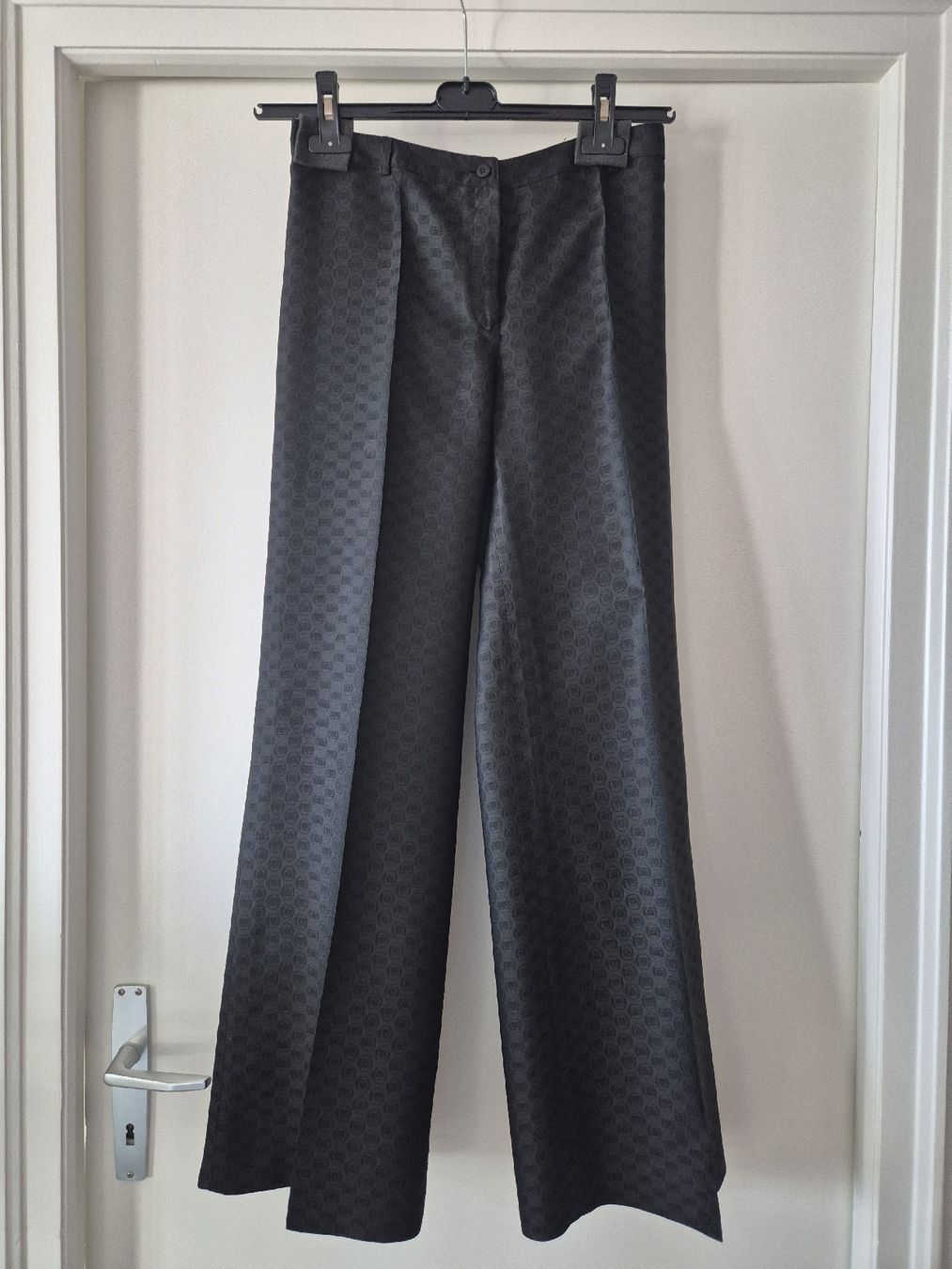 Liu Jo Pantaloni: Vintage elegant Liu Jo trousers – Usato da Lausanne venduto da Issss