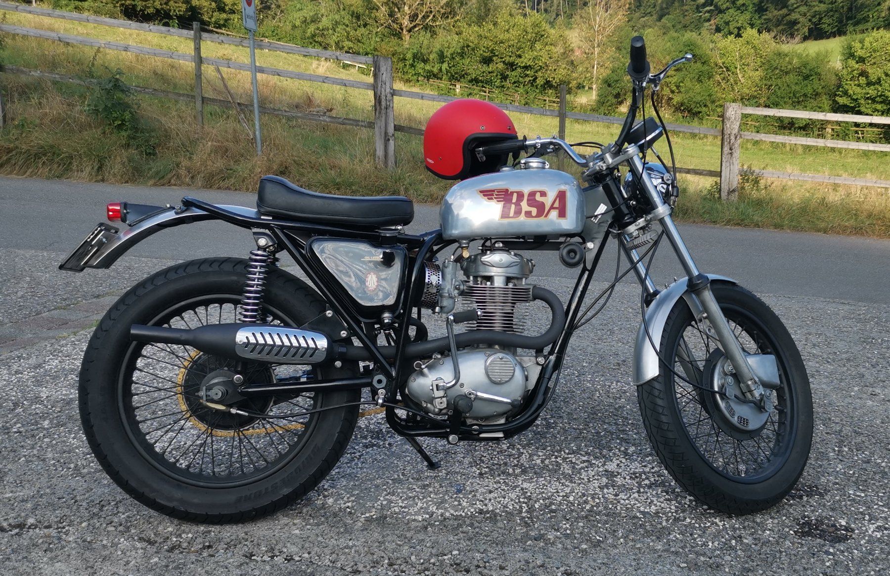 Enduro: BSA B441 Victor Special – Usato da Trimbach venduto da ZweirAdler