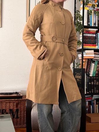 Elegant camel Armani Exchange wool coat size S