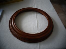 Runder  Bilderrahmen aus Holz