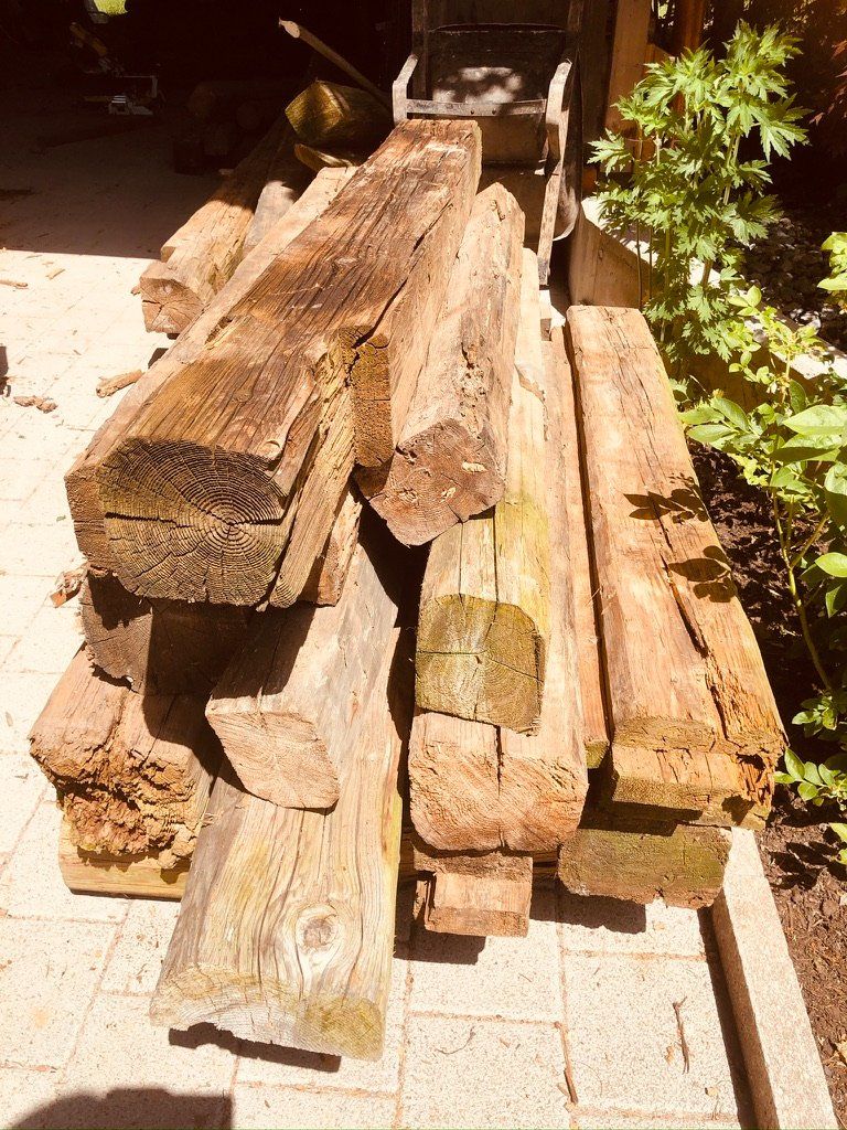Articoli in legno: 30 Laufmeter Altholzbalken, ca. 250 jährig – Usato da Haslen GL venduto da Willi17 4