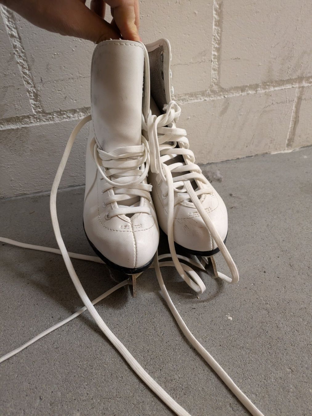 Pattini da ghiaccio: Mädchen Schlittschuhe – Usato da Zürich venduto da my_sharona 1