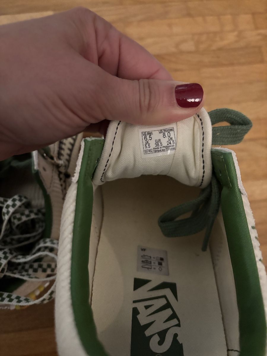 Vans Scarpe da donna: Vans Sneaker Gr.38 1/2 Special Edition (w) – Usato da St. Gallen venduto da heartbug 6