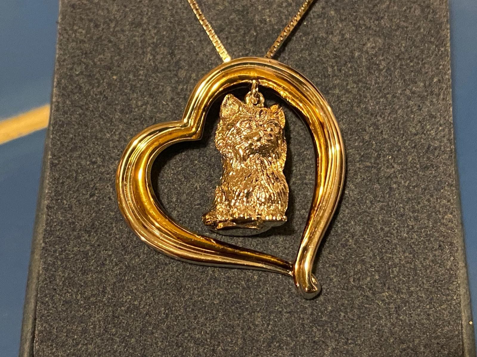 Catenine: Bradford Exchange Silberkette + Herzkette mit Katze Silber – Usato da Liestal venduto da Nizli 1