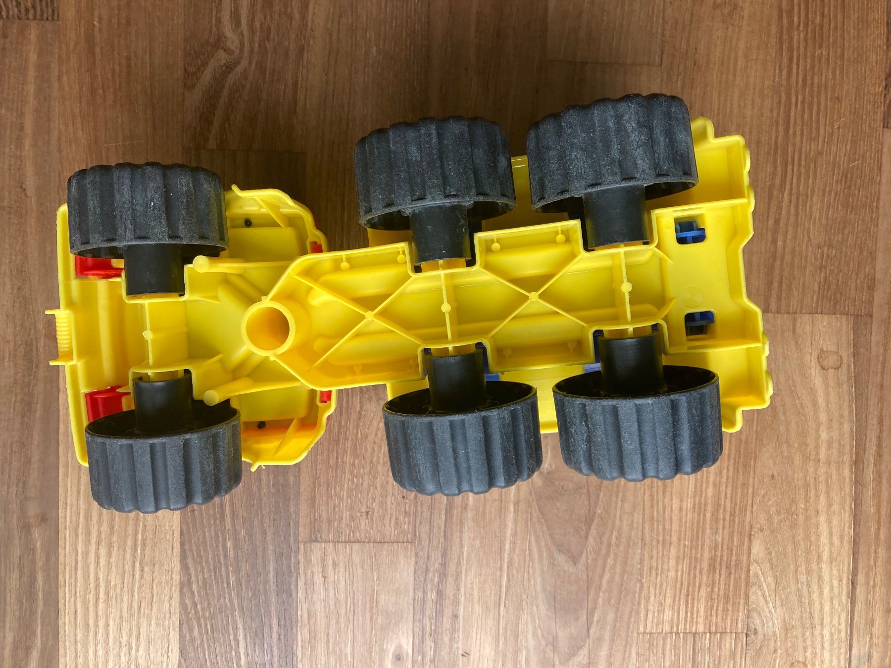 Giocattoli: Sandkasten Spielzeugtrack – Usato da Luzern venduto da Aldabema 4
