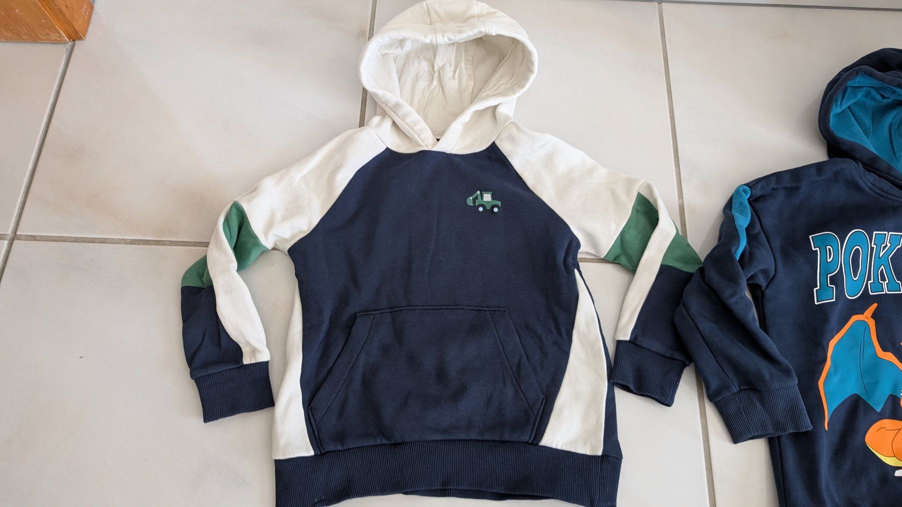 Kleiderpakete & -sets: Kleiderpaket Pullover - Grösse 122 – Gebraucht aus Oberwil-Lieli von meipa3000 1