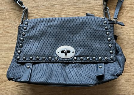 Schwarze Tasche mit Nieten / Suri Frey / Metal / Gothic