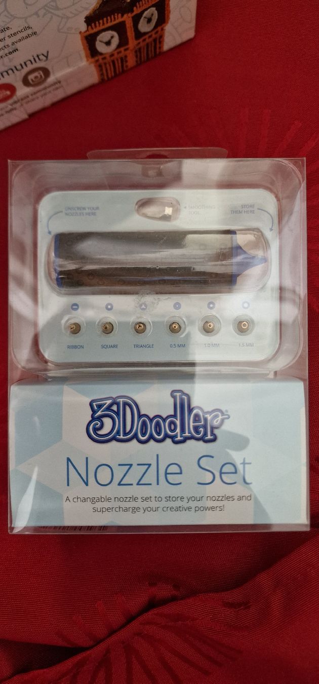 Stampanti 3D: 3Doodler Create 3D Druckstift Set inkl. nozzles  – Usato da Romanshorn venduto da REALJessiB 2