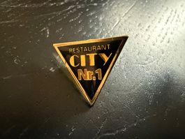 Retro Anstecknadel Restaurant City Nr.1, Rarität