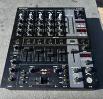 DJ Mixer Behringer DJX750 schwarz gebraucht Zustand gut