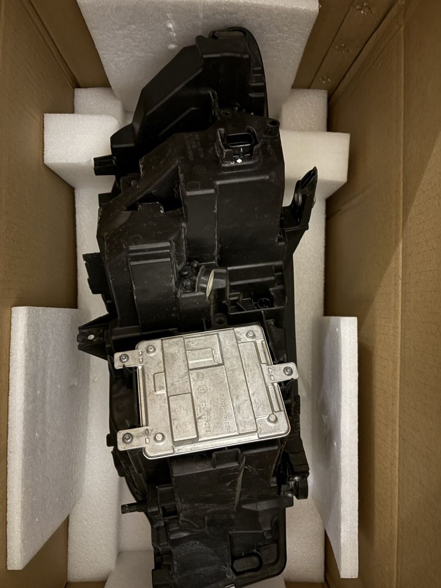 BMW Fari: Original BMW G20 Scheinwerfer-Set – Usato da Widnau venduto da mag_5c6t 4