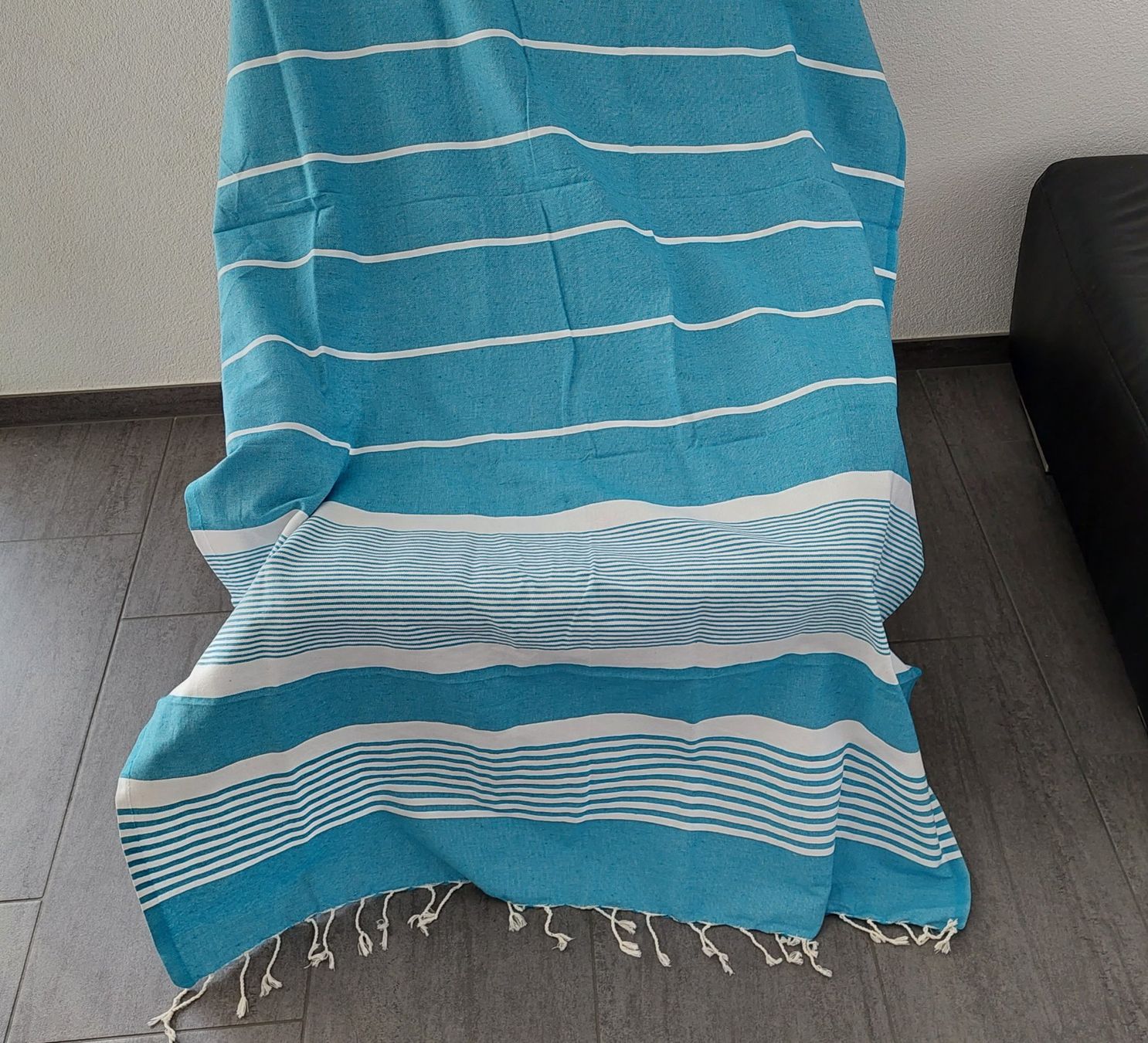 Badetücher: Badetuch / Strandtuch / Saunatuch – Neu und originalverpackt aus Hüntwangen von Elyha 1