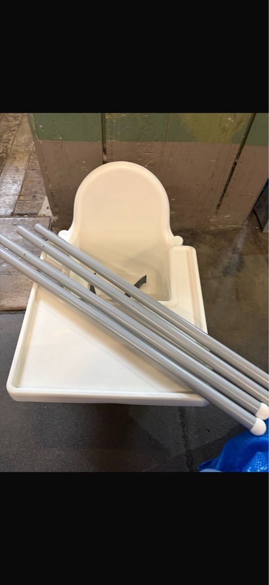 Ikea Seggioloni: Ikea Hochstuhl – Usato da Frauenkappelen venduto da SSCN01 1
