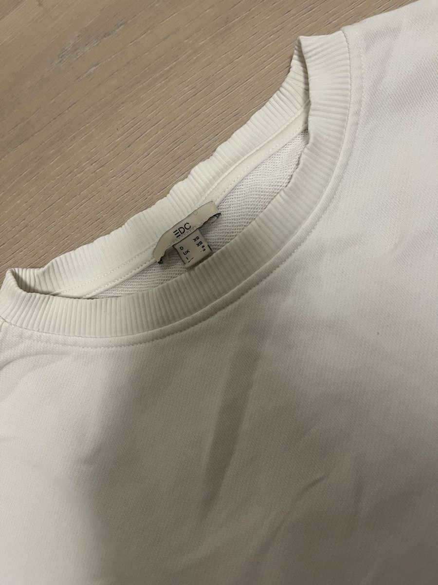 Esprit Pullover & Sweatshirts: Sweatshirt weiss Esprit XS neu – Neu (gemäss Beschreibung) aus Birrwil von vanyboo 1