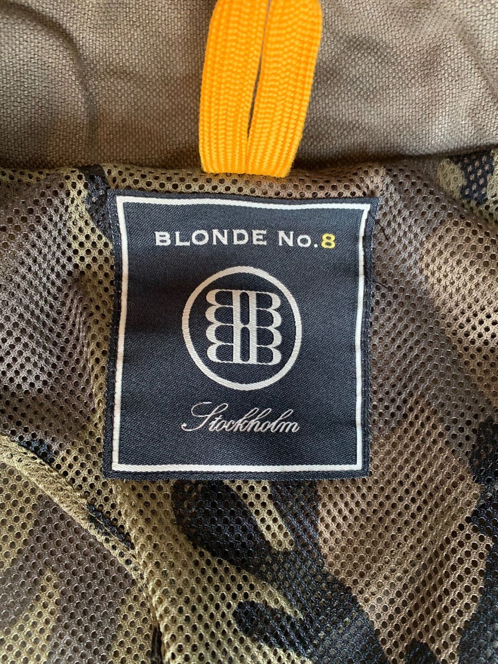 Cappotti: Trenchcoat von Blonde No.8 – Usato da Zürich venduto da natbae 2
