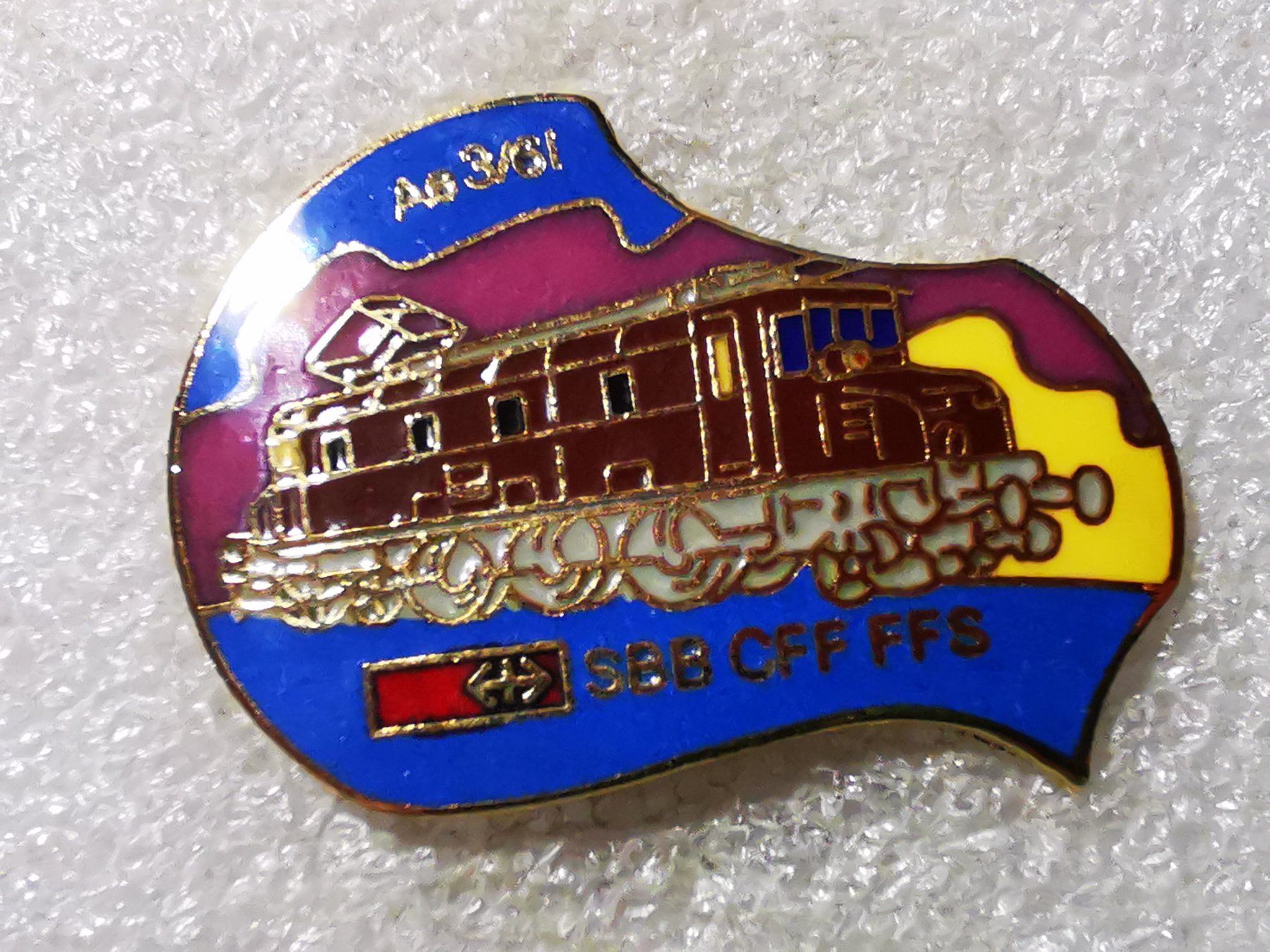 Placchette & Badge: Ansteckpin 26: Eisenbahn SBB Ae 3/6I – Usato da Oppligen venduto da Pin-Fall-Shop