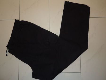 Herren Cargo Hose Gr. 52 schwarz in gutem Zustand