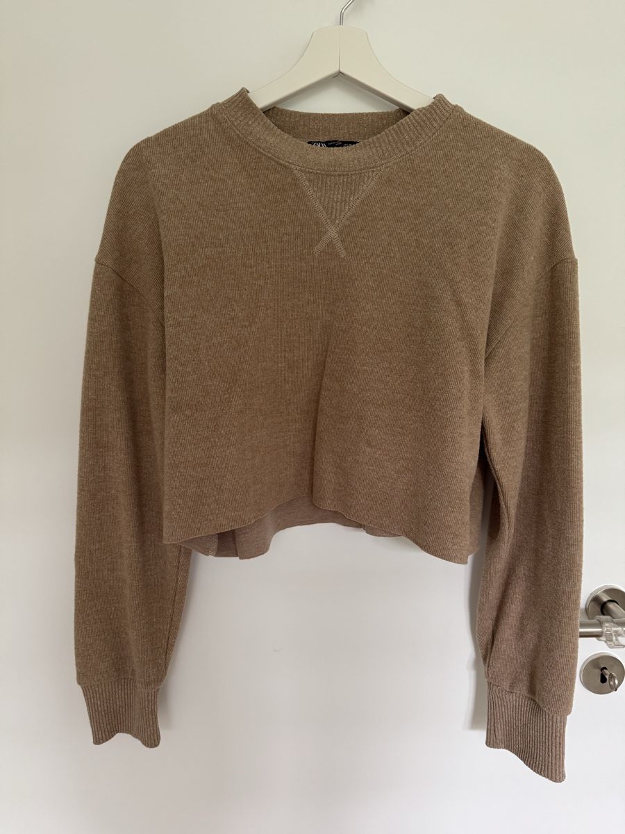 Zara Lotti di vestiti: Zara Strickset Pullover & Rock (S/M)  – Usato da Triesen venduto da antonellaaa_ 3