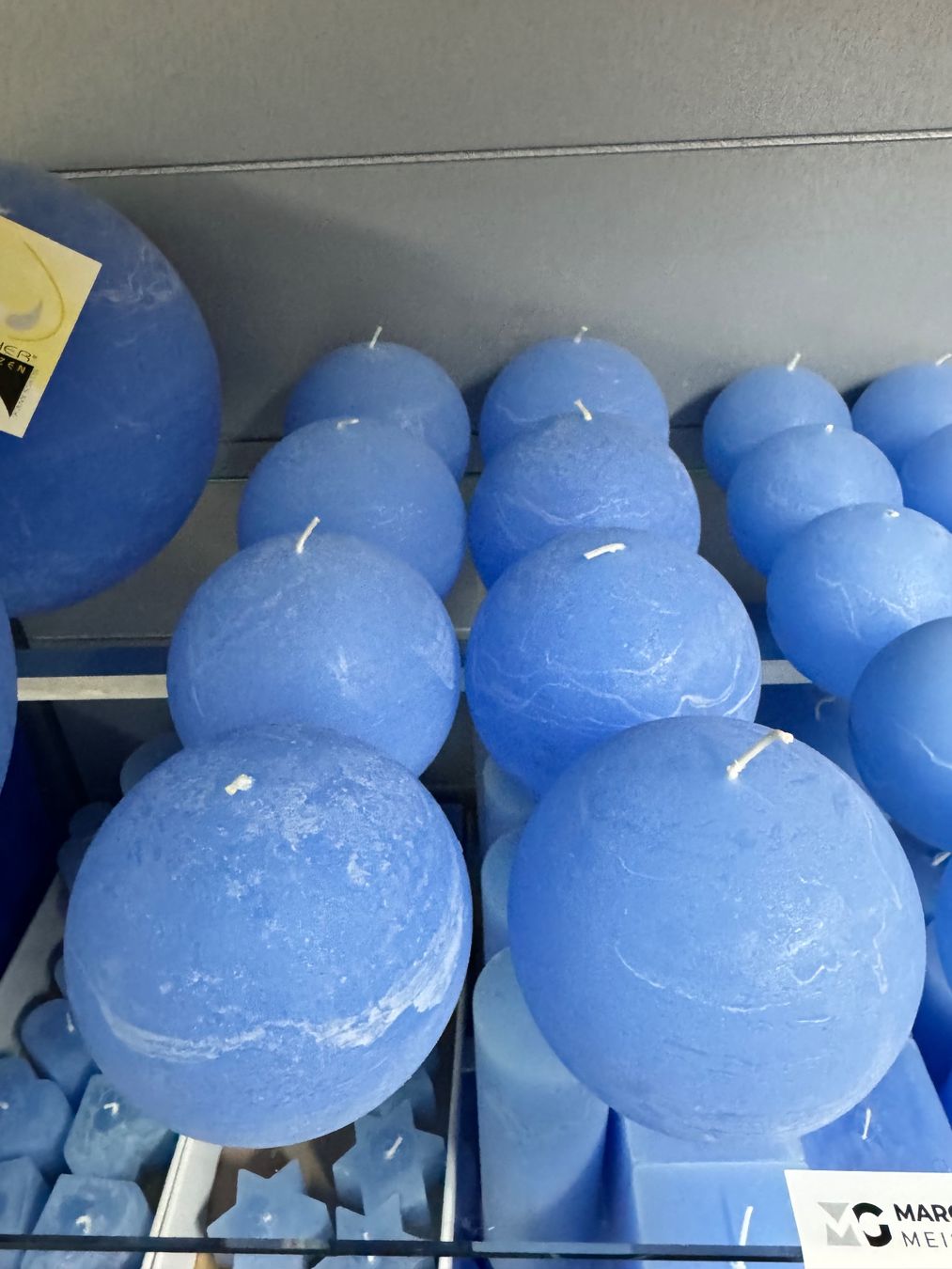 Kerzen: 044 Posten Raureif Kerzen hellblau aus Liquidation – Neu (gemäss Beschreibung) aus Derendingen von Meisterstuecke 2