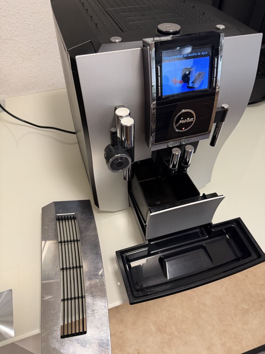 Jura Macchine per caffè & Macchine per espresso: Jura impressa J9 – Usato da Landquart venduto da nnf_hj8k 5