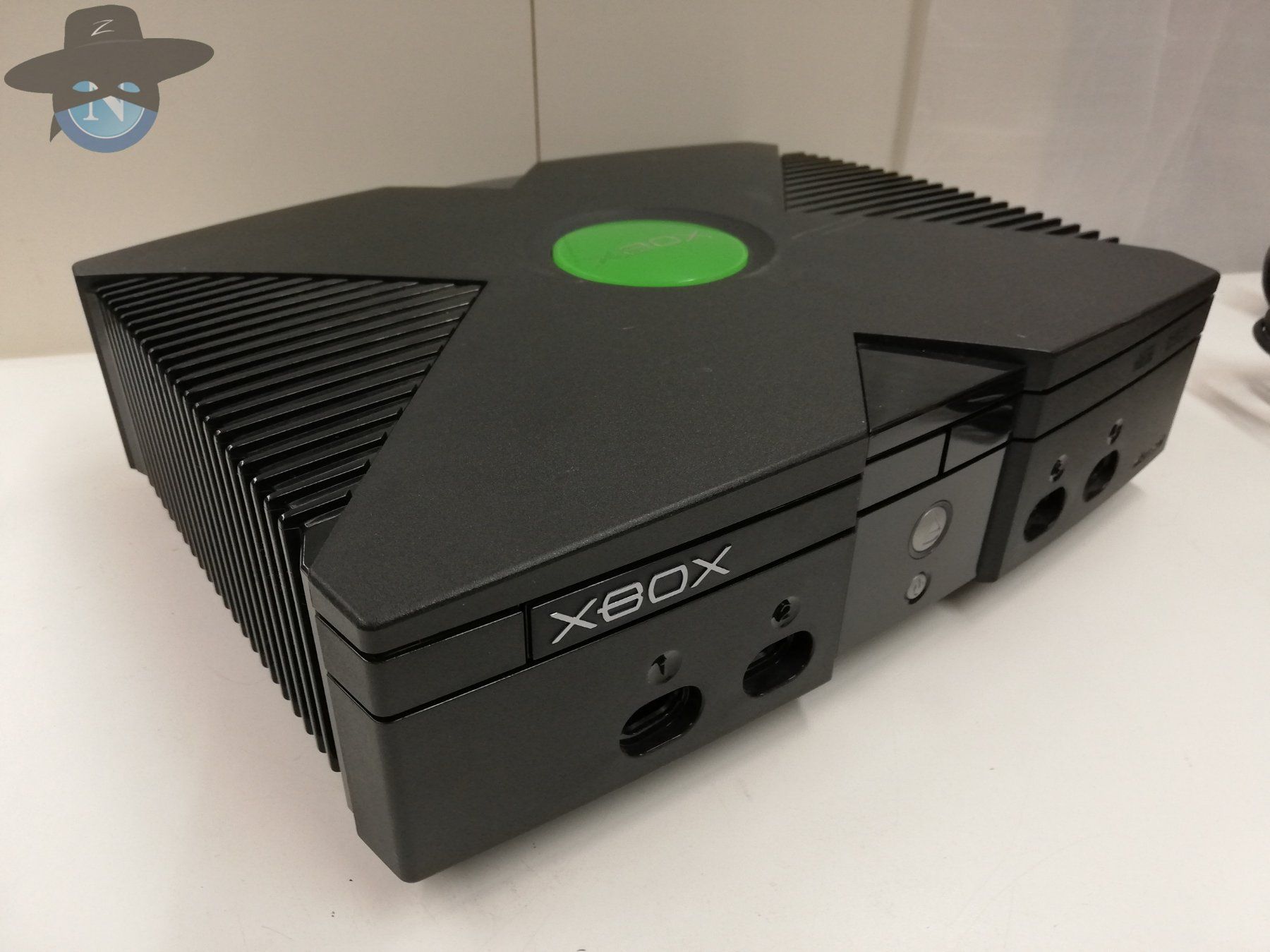 Microsoft Consoles: Xbox Classic OG + 2 Star Wars Games / Clock Capacitor entf. – D'occasion à St. Gallen par zorro_dc 1