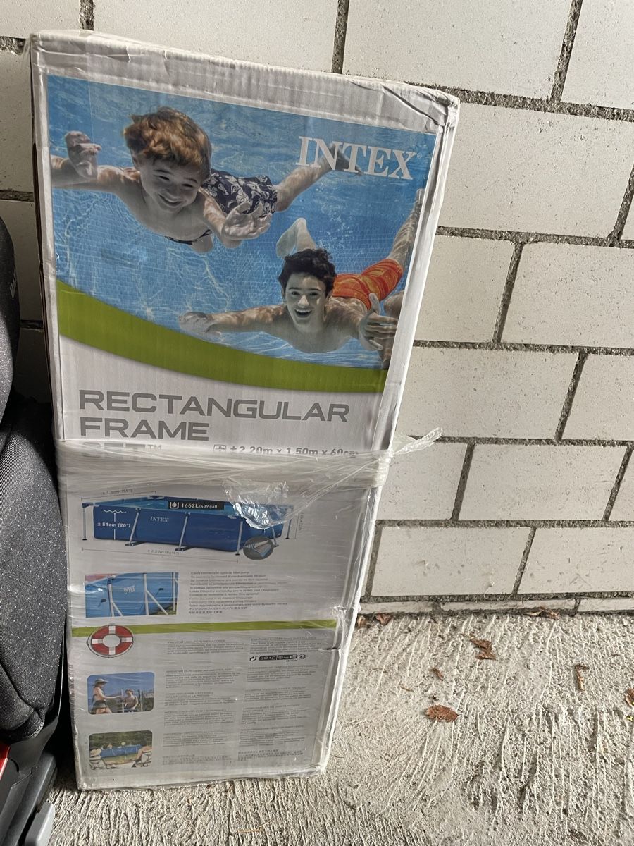 Intex Schwimmbad: INTEX Swimming Pool – Neu und originalverpackt aus Küsnacht ZH von Nianrk