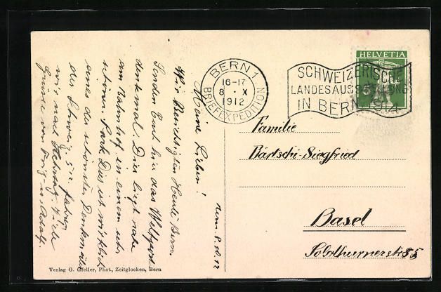 Ansichtskarten: Bern, Passanten vor dem Weltpostdenkmal – Gebraucht aus Berlin von bartko-reher 1