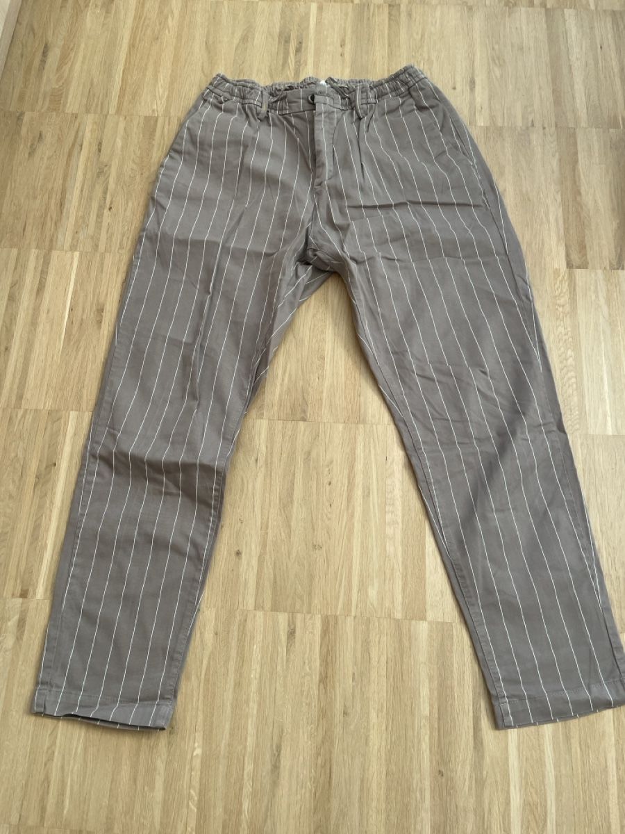 Pantaloni: Borromini Hosen – Usato da Oberengstringen venduto da Lor_10An