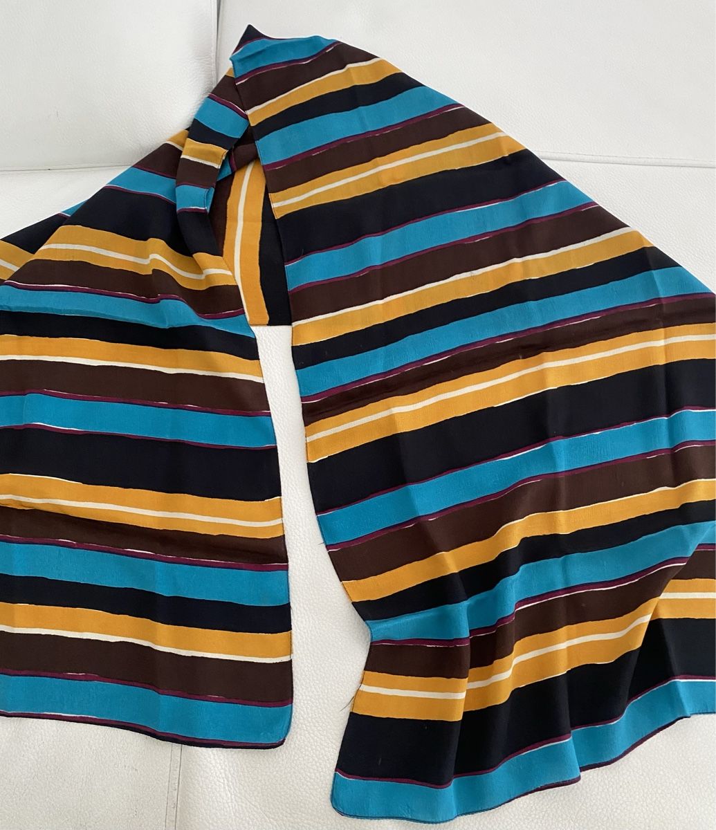 Foulard & Sciarpe: Seiden Schal 🌸 – Usato da Opfikon venduto da Luis144 3