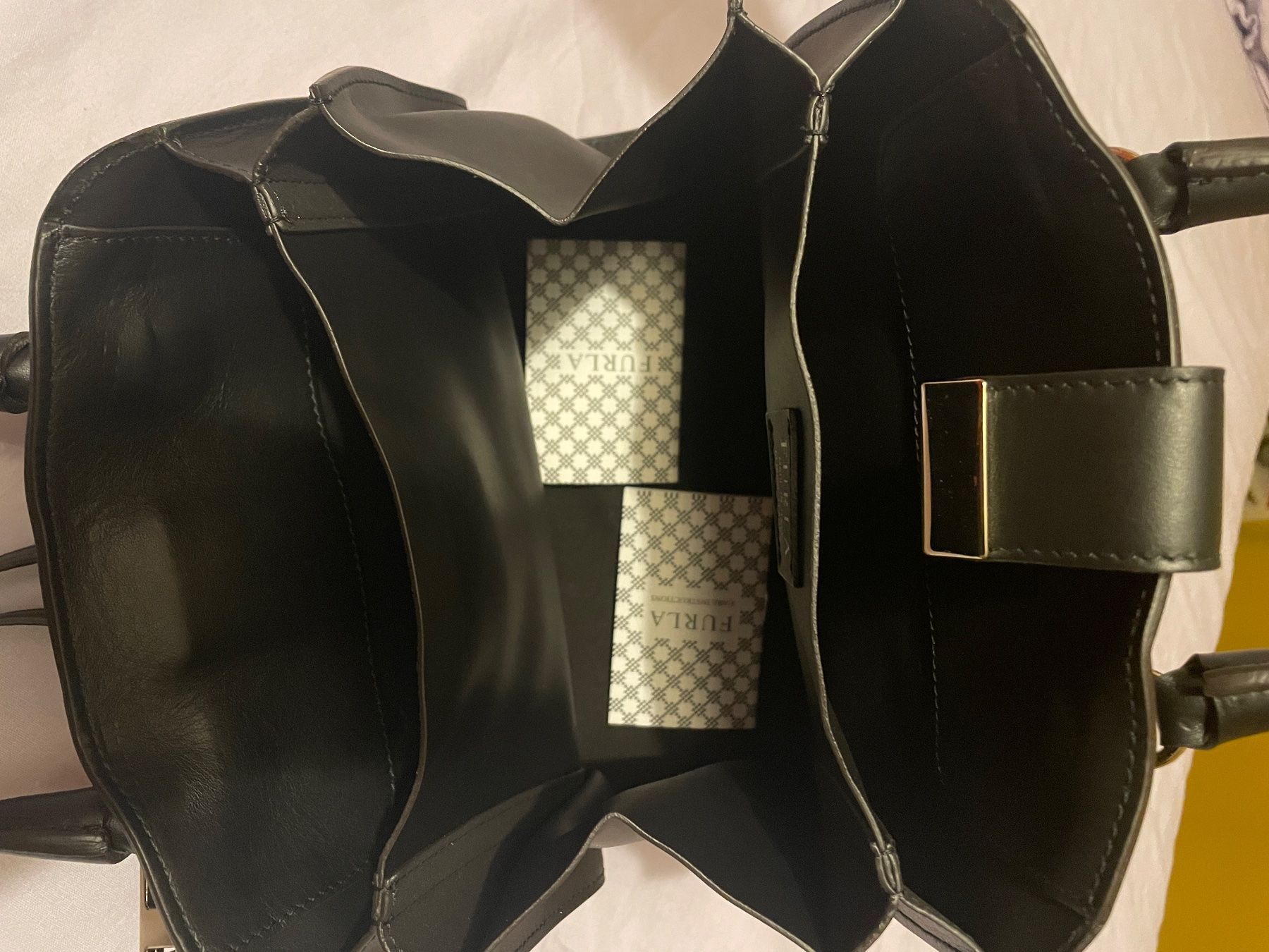 Furla Taschen für Damen: 🔥Furla Handtasche🔥 – Gebraucht aus Obfelden von 3zwerge 1