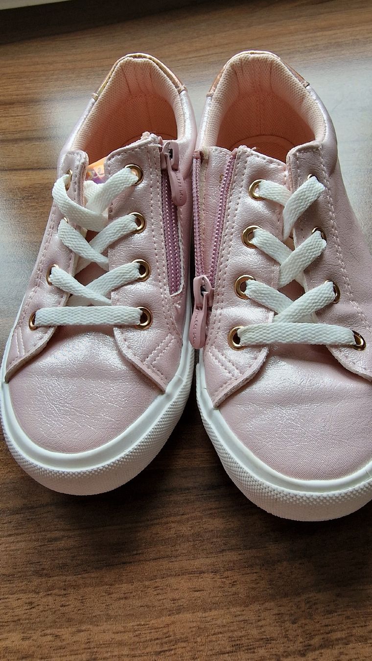 Scarpe per ragazze: Schuh Mädchen 33 Neu – Nuovo (secondo la descrizione) da Uttwil venduto da ClaudiaZ07 2