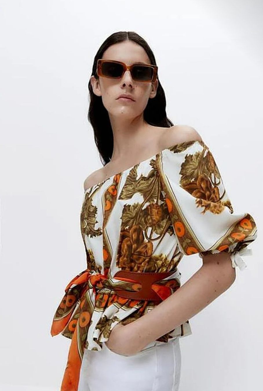Camicette: Üterque - Off-Shoulder Blouse – Usato da Zürich venduto da Nala2811 1