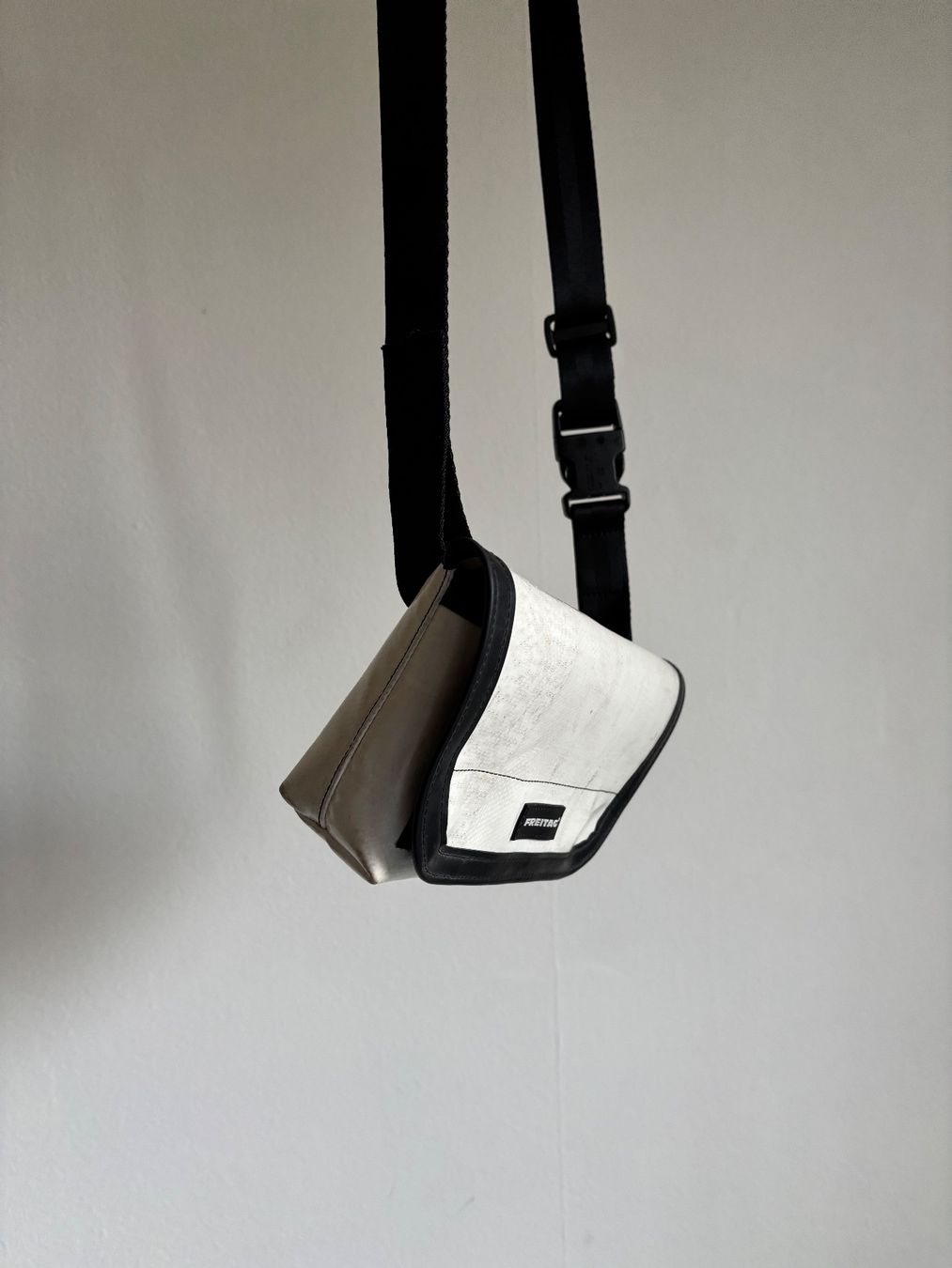 Freitag Borse: Freitag F40 Jamie messenger bag – Usato da Zürich venduto da nil_v79p 3