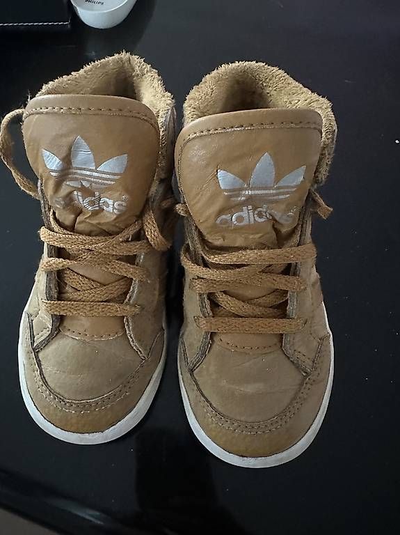 Scarpe da uomo: Adidas Sneaker – Usato da Gerlafingen venduto da Rachele81