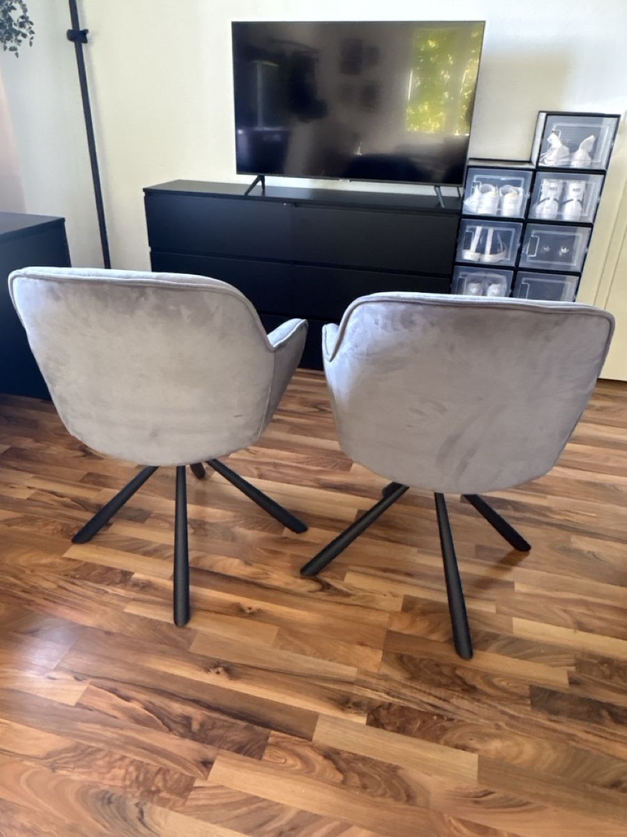 Mömax Chaises: 2 Sessel Samt Grau Drehbar – D'occasion à Ebikon par lil_zd5g 2