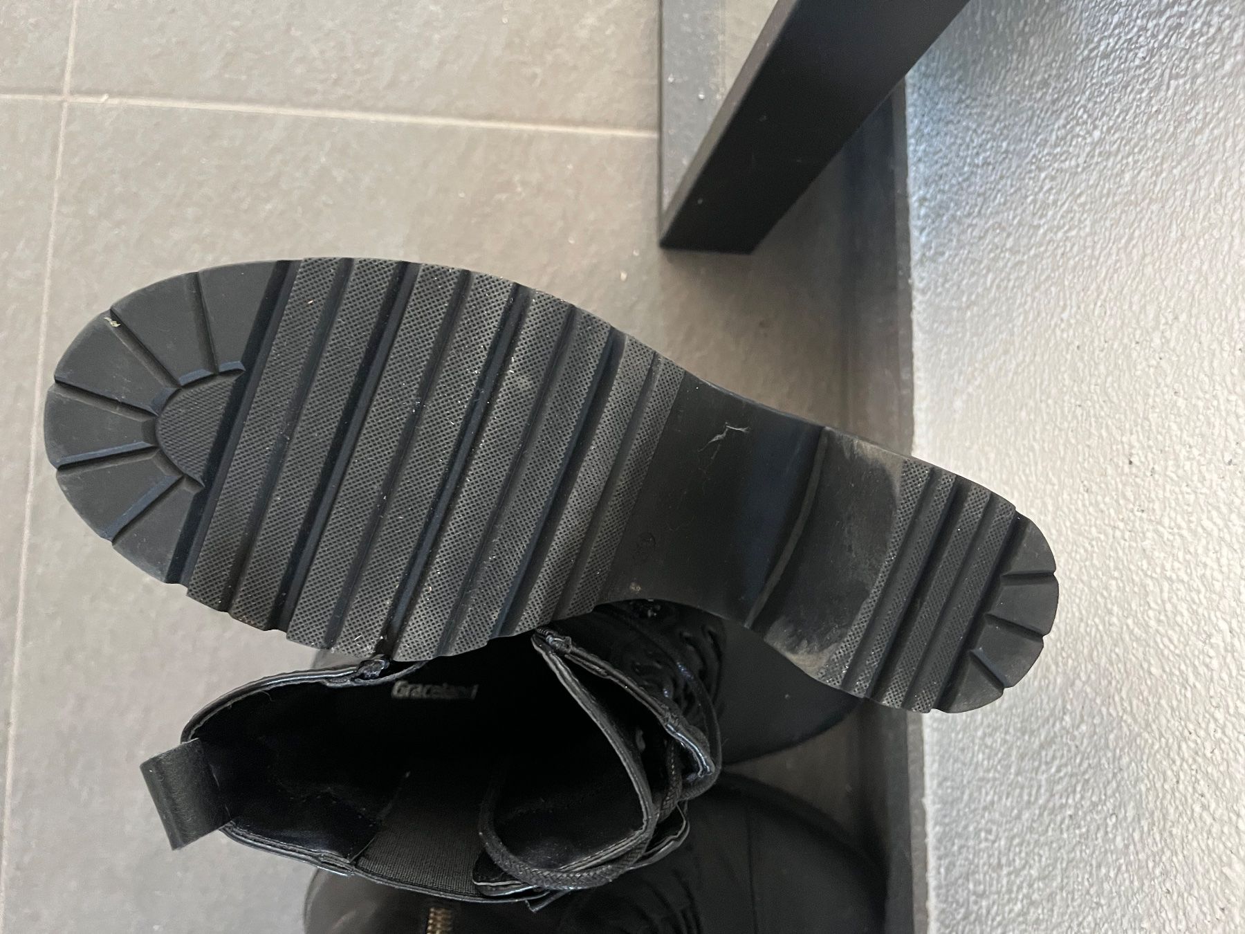 Scarpe da donna: Stiefel – Usato da Niedergösgen venduto da rianaa__ 3