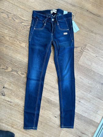 Hose, Gang //NEU// 24