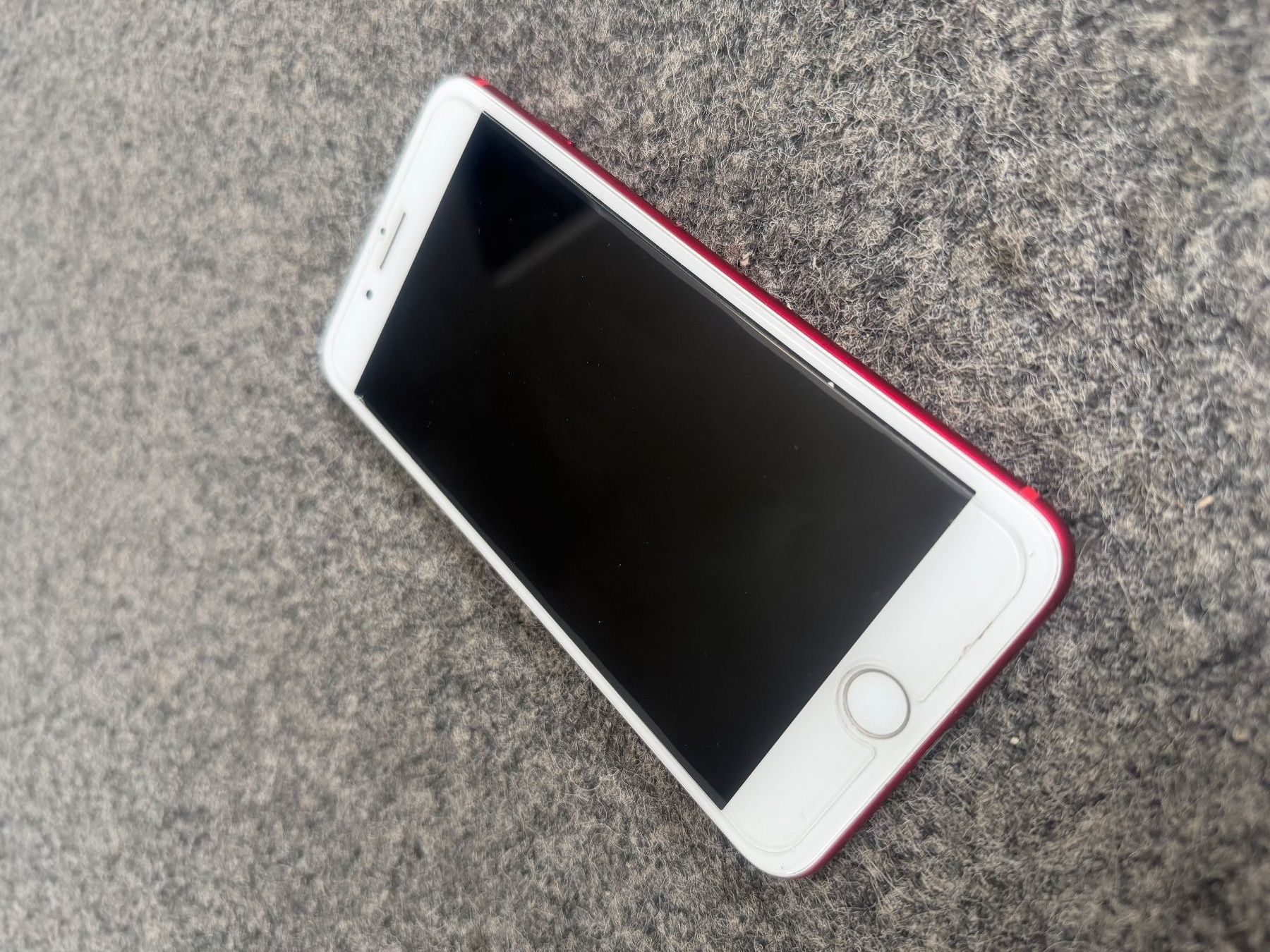 Apple Handys / Smartphones: Apple iPhone 7 Plus,  256GB, Rot - Inkl. Hülle  A1784 – Gebraucht aus Bubikon von Simbeli 2