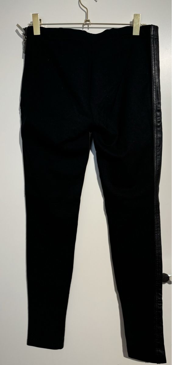 Guess Hosen: Guess by Marciano Black Leather Pants - S – Gebraucht aus Hurden von rac_wyf8 1