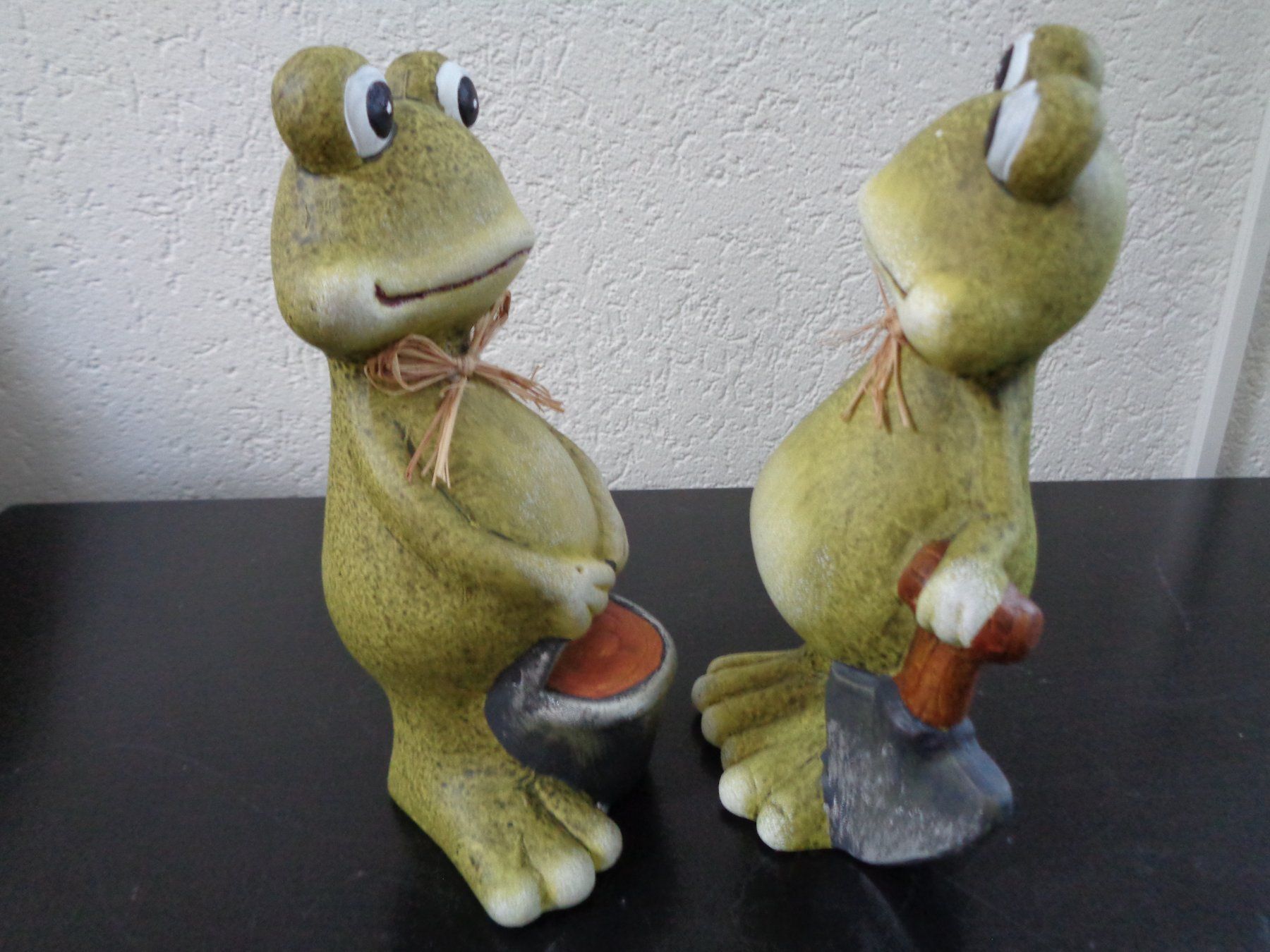 Figuren: Stehender Frosch (2 Stk.) – Neu und originalverpackt aus Langenbruck von Gumsi 2