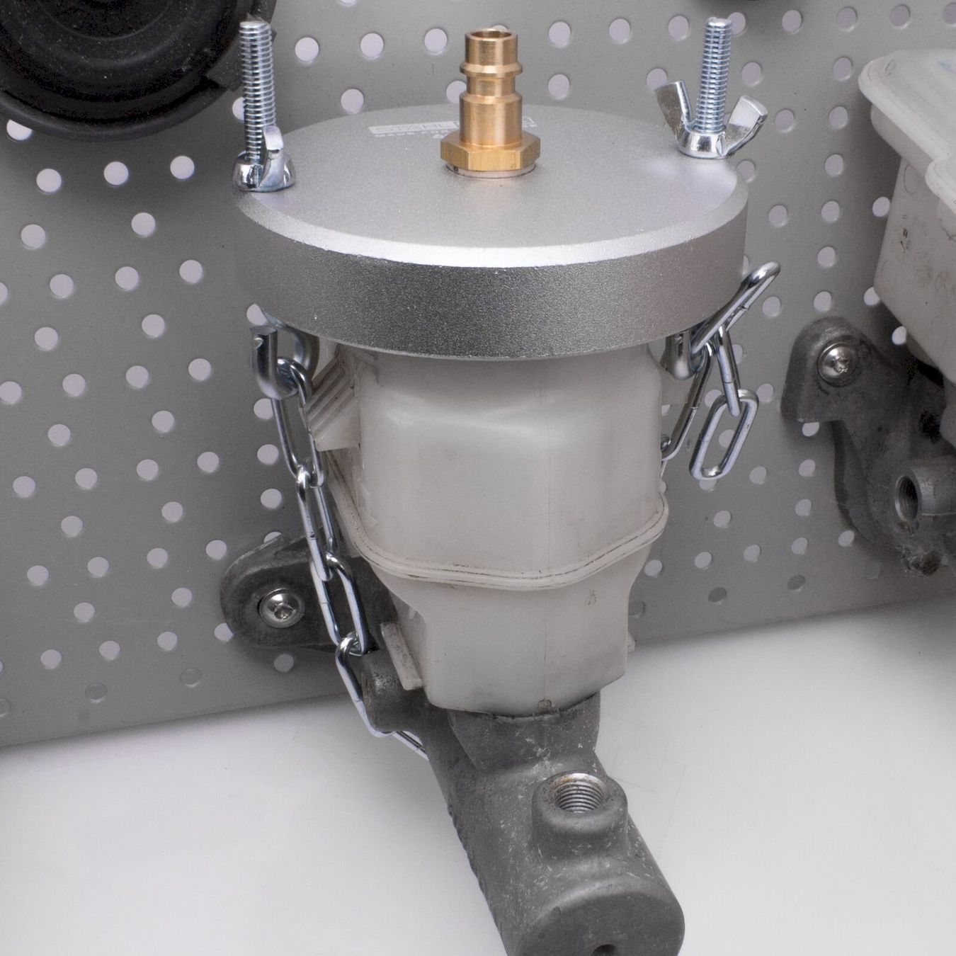 Tutti gli attrezzi: Bremsenentlüftung Adapter Universal – Nuovo e nell'imballaggio originale da Bottighofen venduto da zaap 2