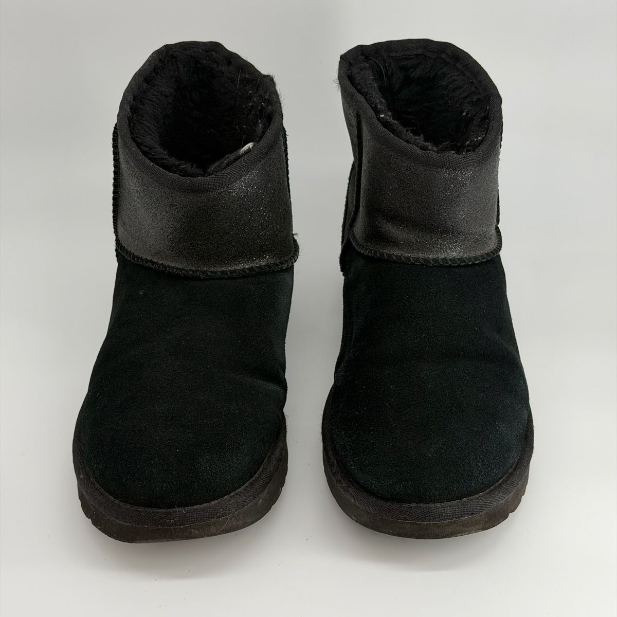 Ugg Scarpe da donna: Bottines UGG Noires, Taille 40 - – Usato da Vessy venduto da _Callidus_ 2