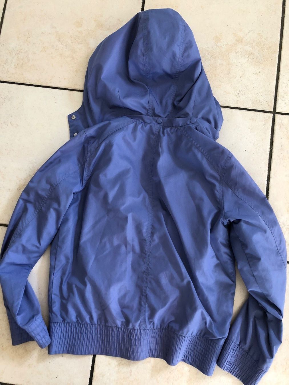Esprit Giacche & Cappotti: Leichte Esprit Jacke Gr.140/146 – Usato da Obergerlafingen venduto da cabo4 4
