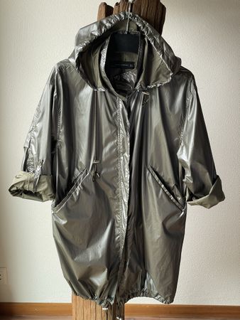 ZARA Regenparka in khaki Gr. S