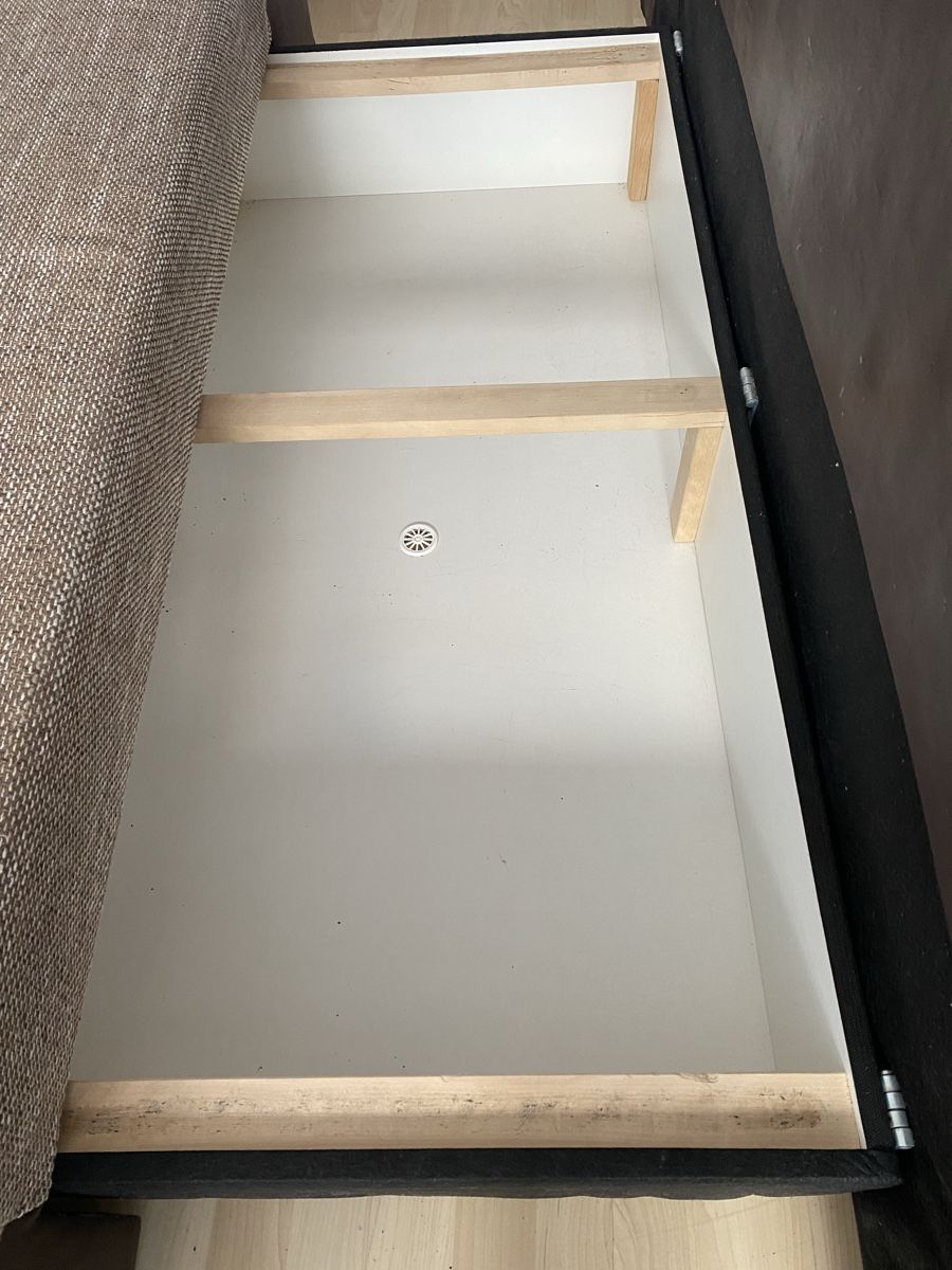 Sofas: Sofa bed with storage – Gebraucht aus Schübelbach von ann_8g9l 4