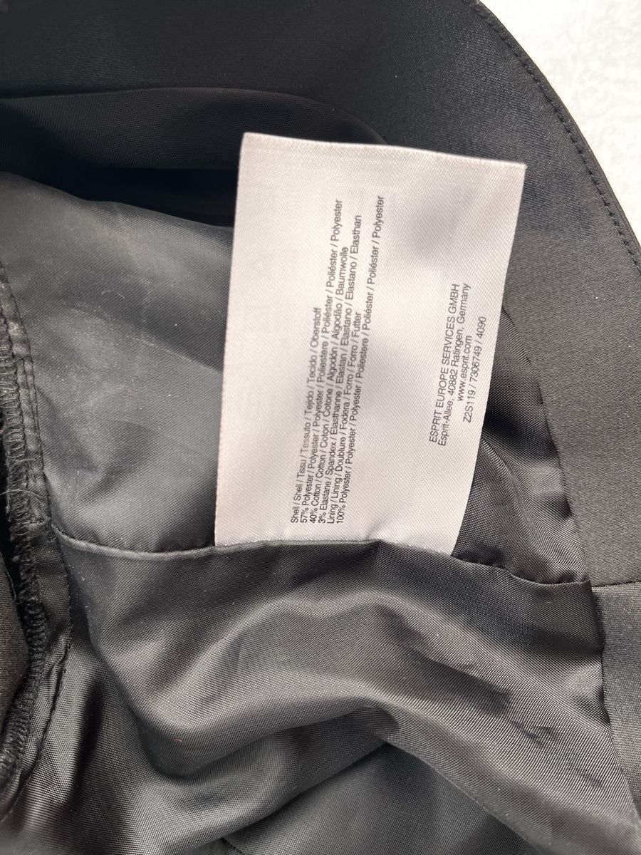 Esprit Bolero: Boléro noir Esprit Collection taille M – Usato da Romont FR venduto da cat_j6ww 5