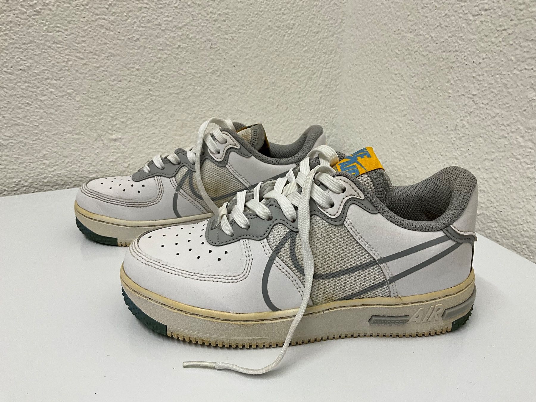 Nike Scarpe da uomo: Sneakers Nike Air Force 1 React D/MS/X Gr.36 – Usato da Siebnen venduto da mac_8tmv