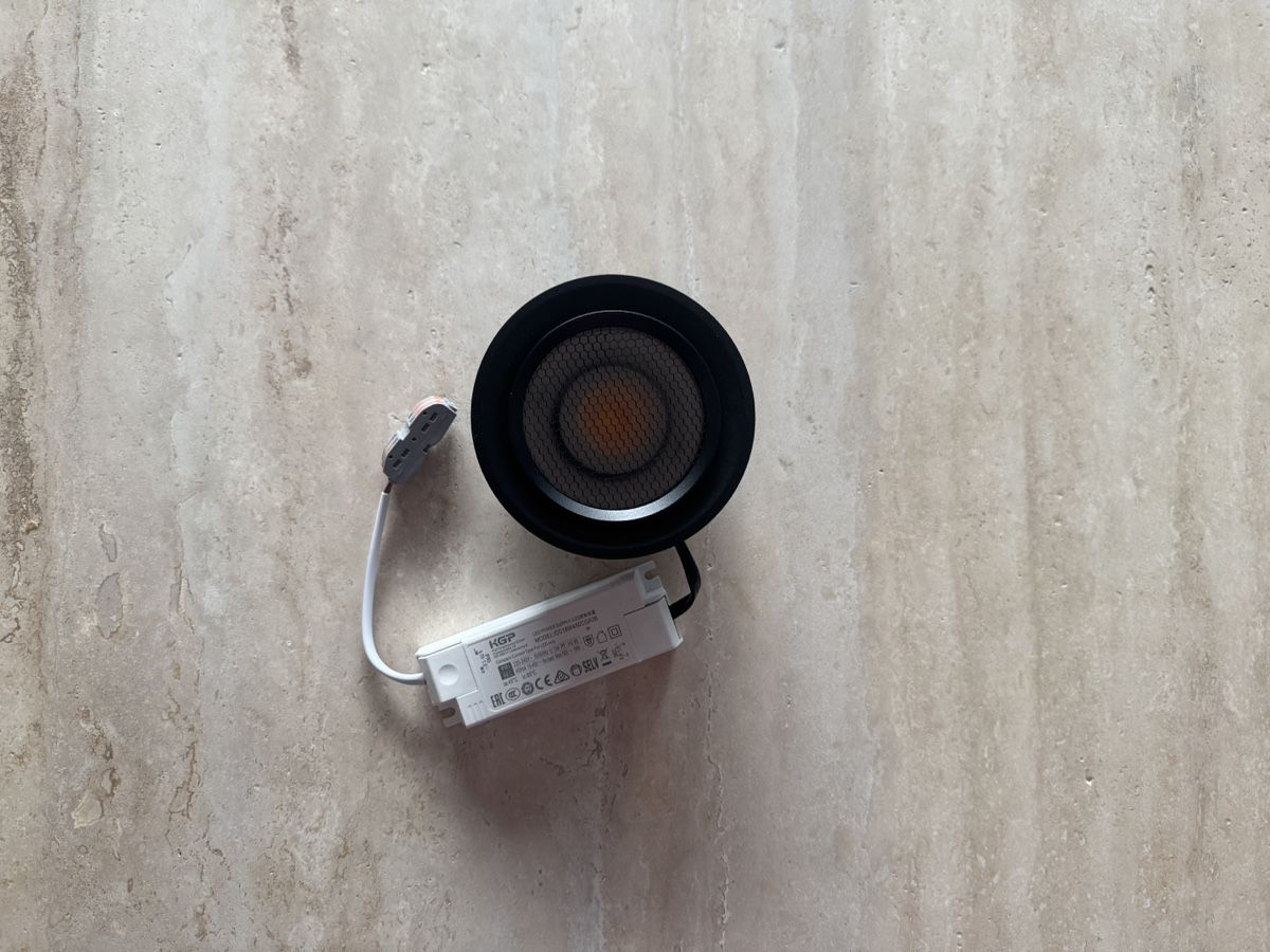 Lampade: Schwarzer LED Einbaustrahler, neu und stromsparend! – Nuovo e nell'imballaggio originale da Chur venduto da rau_6pvc