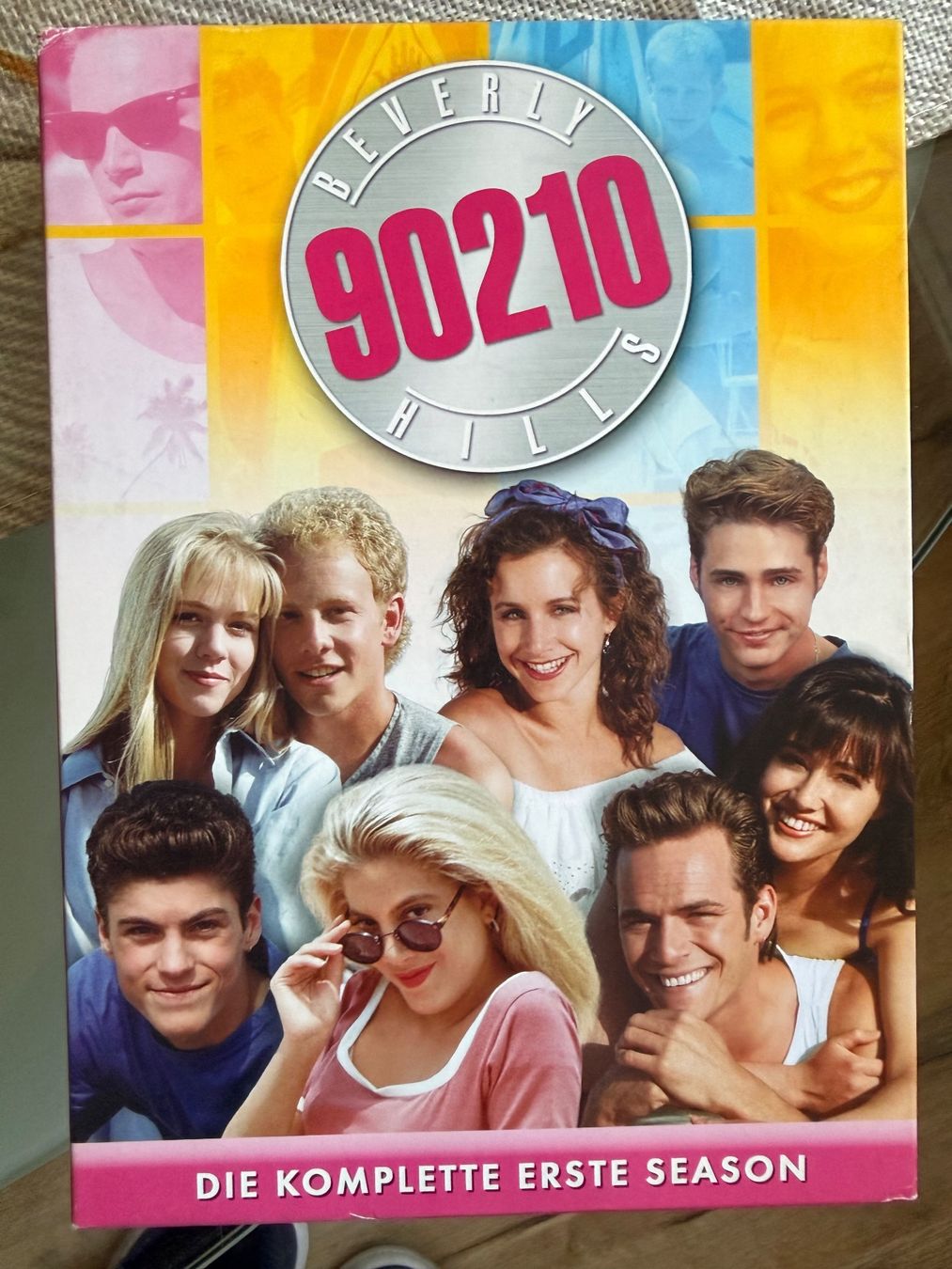 Tutti i DVDs: Beverly Hills 90210 Staffel 1 – Usato da Allschwil venduto da Irlandelfe85
